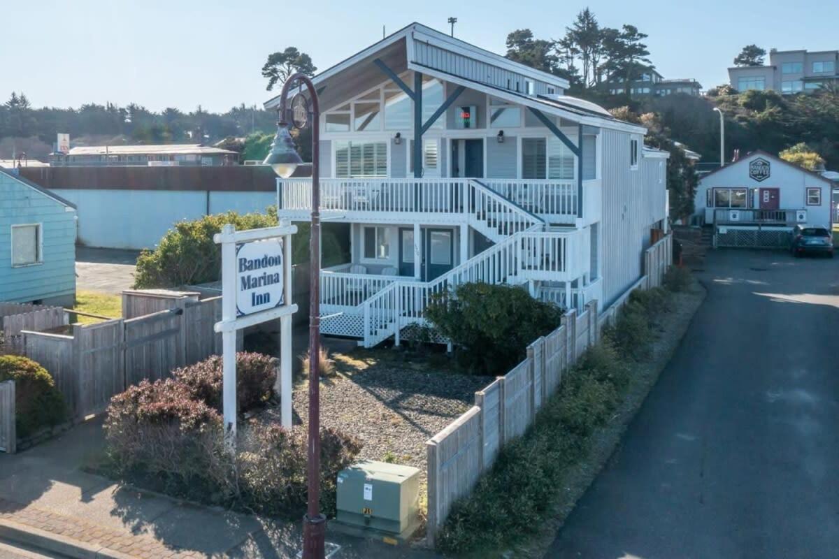 Bandon Marina Inn Exterior foto